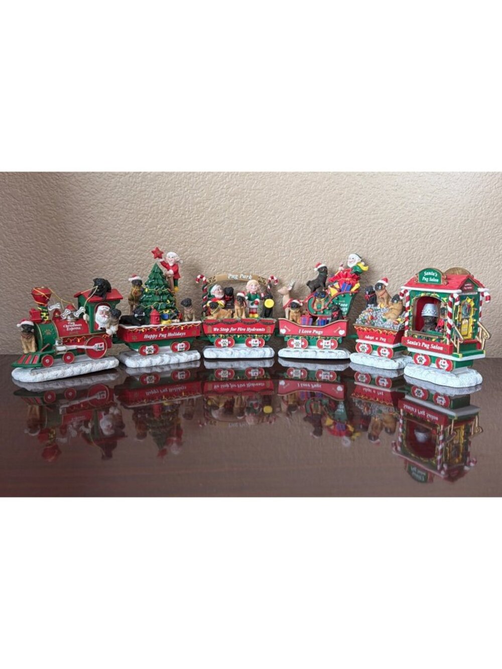Danbury Mint Pug Christmas Express Complete 6-Piece Train Set - No Box or COA